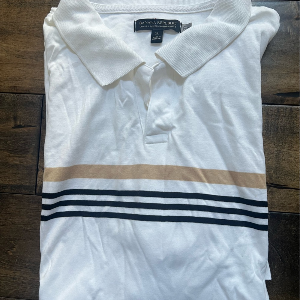 Banana Republic Classic White Polo
